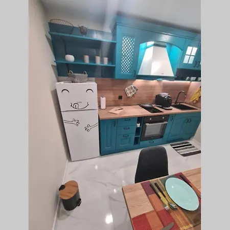 Apartment Хотелски Апартамент Стило В Идеалния Център. *