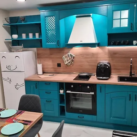 Apartment Хотелски Апартамент Стило В Идеалния Център. *
